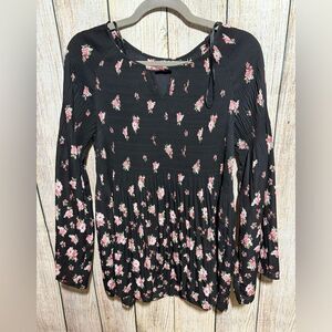 Charlie B Floral Black and Pink Top, Size Large